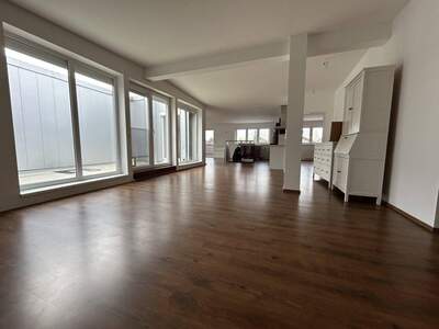 Wohnung kaufen in 4860 Lenzing