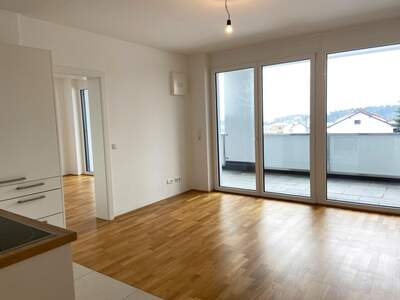 Etagenwohnung mieten in 4101 Feldkirchen