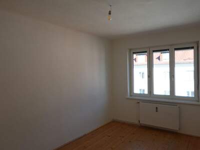 Altbauwohnung mit Balkon mieten in 8010 Graz (Bild 5)