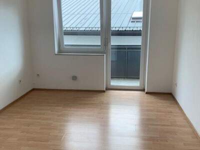 Altbauwohnung mit Balkon mieten in 5230 Mattighofen (Bild 3)