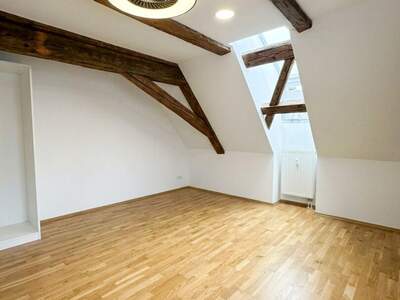 Wohnung mit Balkon kaufen in 8020 Graz
