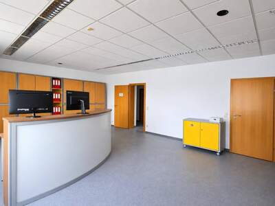 Gewerbeobjekt mieten in 3425 Langenlebarn