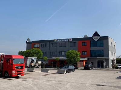 Gewerbeobjekt mieten in 4642 Sattledt