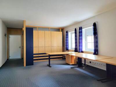 Bürozentrum mieten in 4470 Enns