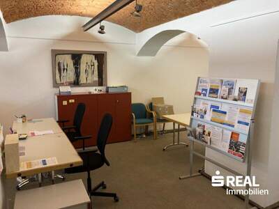 Bürozentrum mieten in 4722 Peuerbach