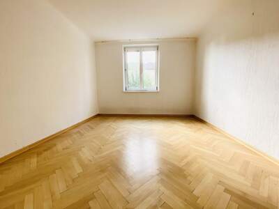 Wohnung mit Balkon kaufen in 3500 Krems (Bild 1)