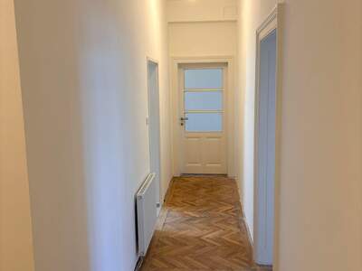 Altbauwohnung mit Balkon mieten in 1200 Wien (Bild 4)