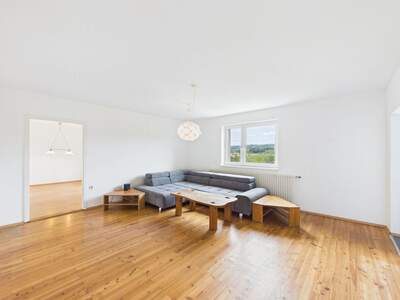 Wohnung mit Balkon kaufen in 4073 Wilhering (Bild 2)