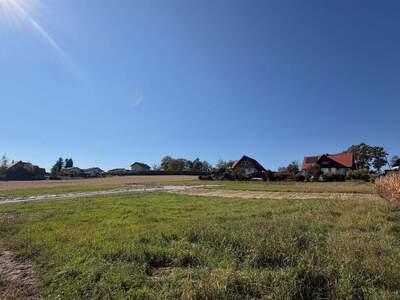 Grundstück kaufen in 8072 Fernitz