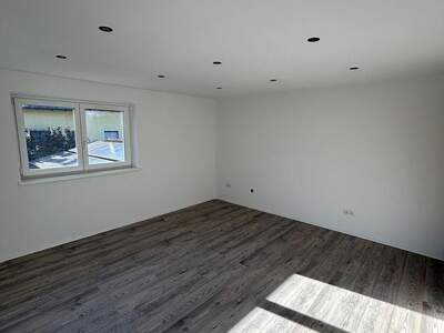 Mehrfamilienhaus mieten in 6111 Volders (Bild 1)