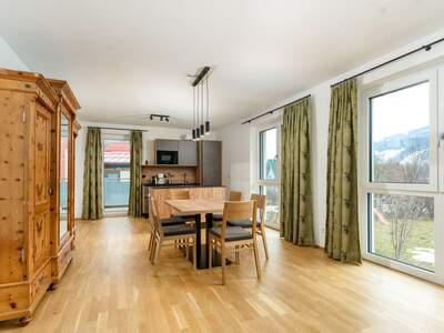 Wohnung mit Balkon kaufen in 8970 Schladming (Bild 2)