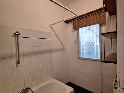 Altbauwohnung mit Balkon mieten in 8010 Graz (Bild 2)