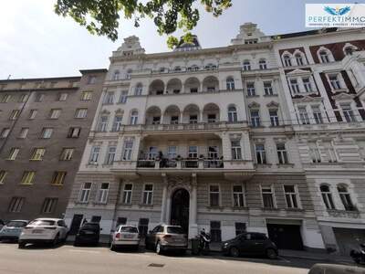 Altbauwohnung mit Balkon kaufen in 1020 Wien (Bild 1)