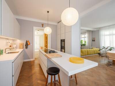 Altbauwohnung mit Balkon kaufen in 1180 Wien (Bild 5)