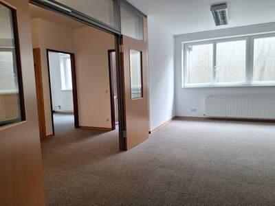 Gewerbeobjekt mieten in 4910 Ried (Bild 3)
