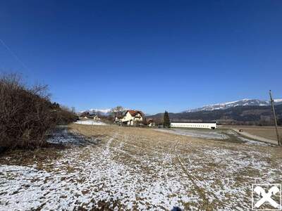 Grundstück kaufen in 9800 Oberamlach