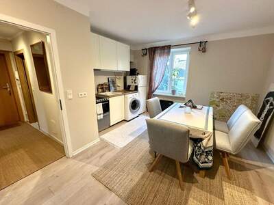 Altbauwohnung kaufen in 8020 Graz (Bild 2)