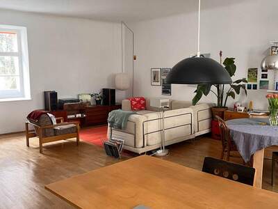 Altbauwohnung mieten in 1010 Wien (Bild 2)