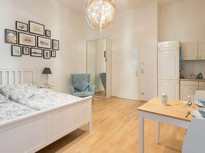 Altbauwohnung kaufen in 1090 Wien (Bild 3)