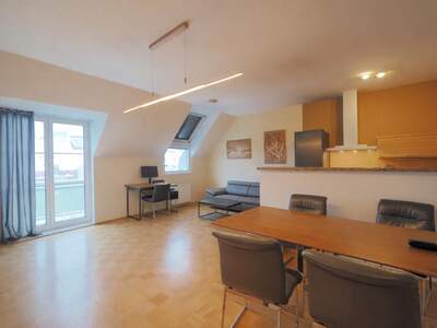 Dachgeschosswohnung kaufen in 2345 Brunn