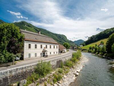 Gastronomie und Wohnung kaufen in 3180 Lilienfeld (Bild 1)