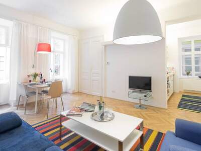 Altbauwohnung kaufen in 1060 Wien (Bild 1)