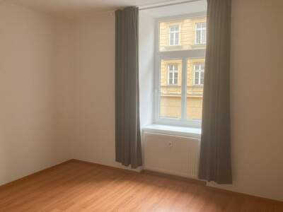 Altbauwohnung kaufen in 6020 Innsbruck (Bild 3)