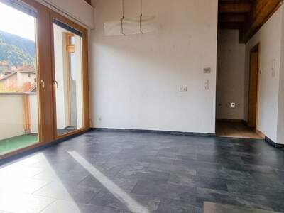 Wohnung mit Balkon kaufen in 6500 Landeck (Bild 2)