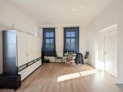 Altbauwohnung mieten in 8055 Graz (Bild 2)