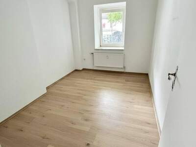 Wohnung kaufen in 4650 Lambach