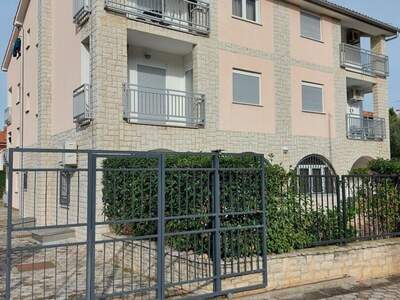 Wohnung kaufen in 52210 Rovinj (Bild 4)