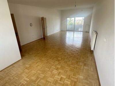 Terrassenwohnung kaufen in 4870 Vöcklamarkt (Bild 2)