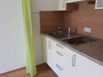 Gewerbeobjekt mieten in 4910 Ried