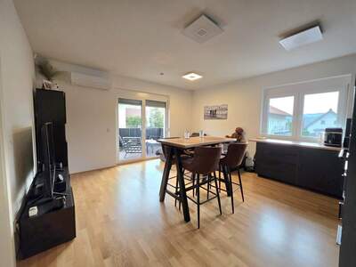 Wohnung kaufen in 8111 Gratwein