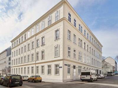 Altbauwohnung kaufen in 1150 Wien