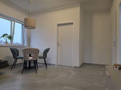 Wohnung mit Balkon kaufen in 8053 Graz (Bild 2)