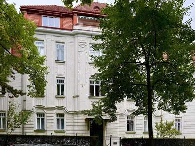 Terrassenwohnung kaufen in 1130 Wien (Bild 1)