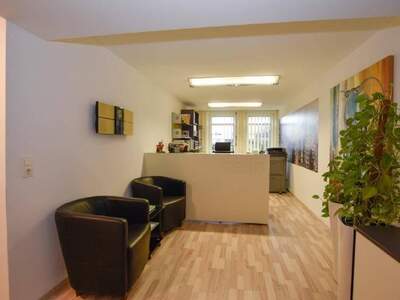 Gewerbeobjekt kaufen in 6380 St. Johann