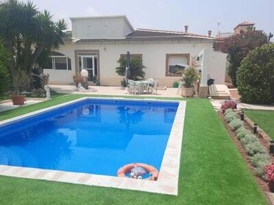 Haus mit Garten kaufen in 3194 Lamarina (Bild 1)