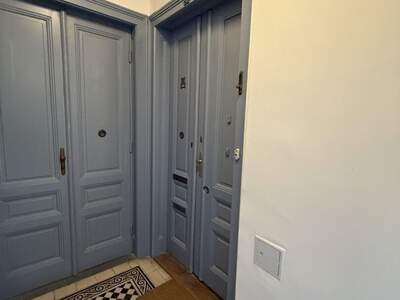 Altbauwohnung mit Balkon kaufen in 1050 Wien (Bild 3)