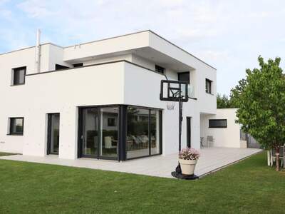 Haus mit Garten kaufen in 7053 Hornstein