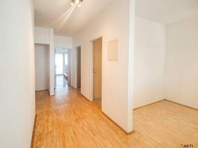 Wohnung mit Balkon kaufen in 9560 Feldkirchen (Bild 3)
