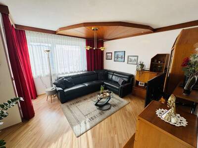 Wohnung mit Balkon kaufen in 8740 Zeltweg