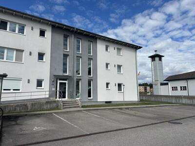 Terrassenwohnung kaufen in 4870 Vöcklamarkt (Bild 1)