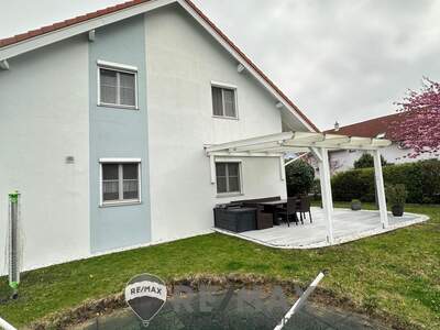 Einfamilienhaus kaufen in 2402 Maria Ellend (Bild 2)