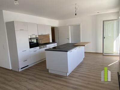 Etagenwohnung mieten in 4844 Regau