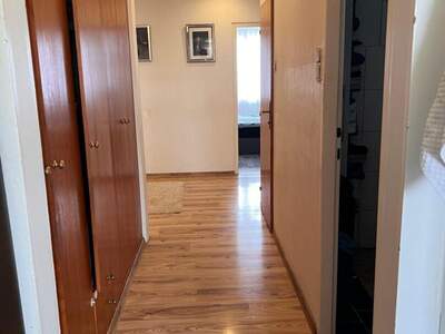 Wohnung mit Balkon kaufen in 4600 Wels (Bild 3)