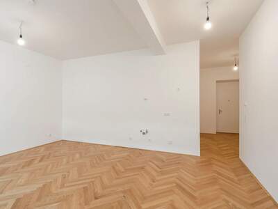 Altbauwohnung kaufen in 1020 Wien (Bild 2)