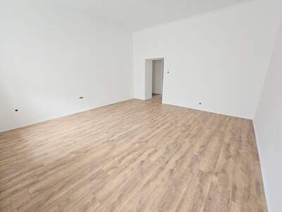 Altbauwohnung kaufen in 8020 Graz (Bild 2)