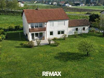 Zweifamilienhaus kaufen in 84359 Simbach